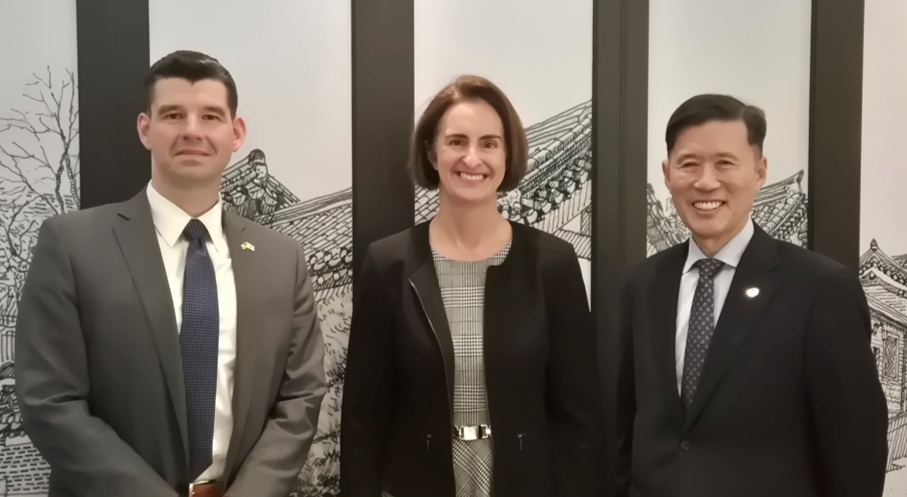 SCM.MCM.jpg